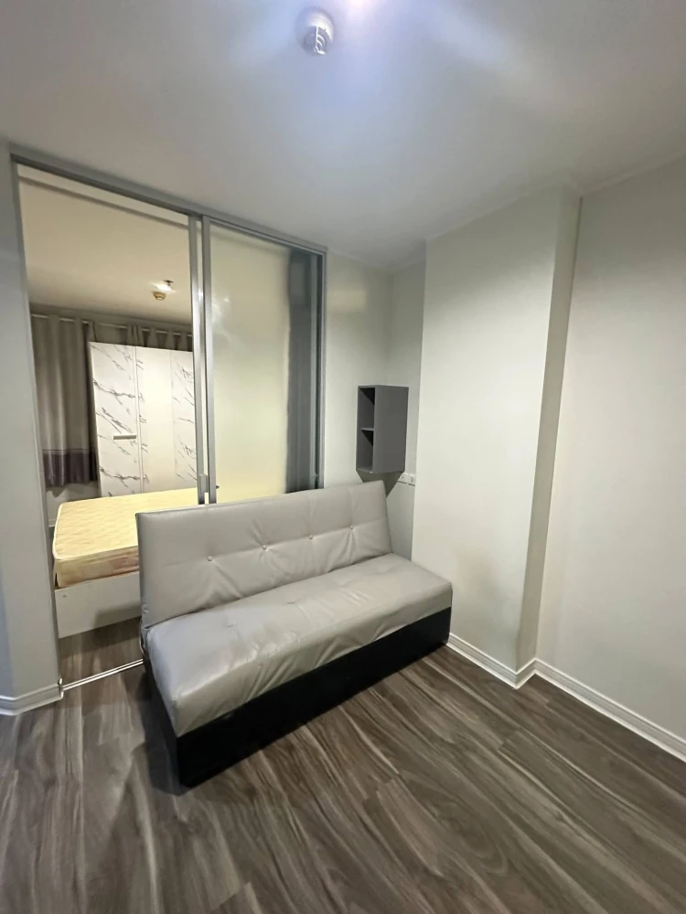 For rent: Lumpini Condo Town Ramintra – Nawamin. Ready-to-move-in unit at an affordable price. Complete amenities. Book now!