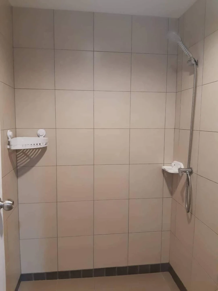 For rent: Lumpini Condo Town Ramintra – Nawamin. Ready-to-move-in unit at an affordable price. Complete amenities. Book now!