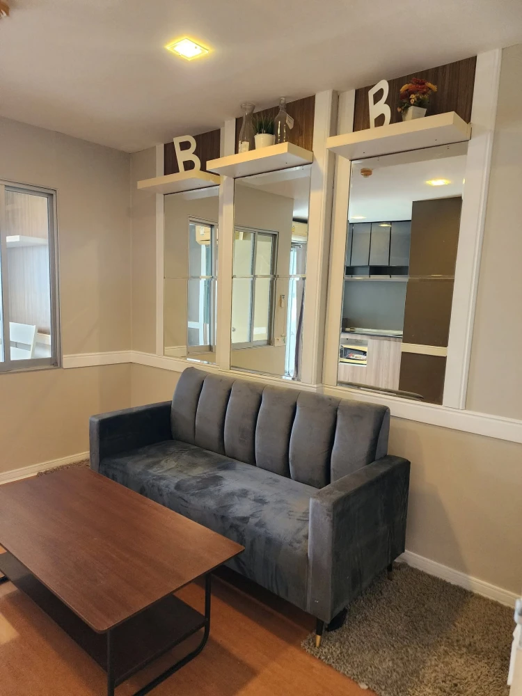 For rent: Lumpini Condo Town Rattanathibet. Nice room with high-quality built-in furniture. Book now!