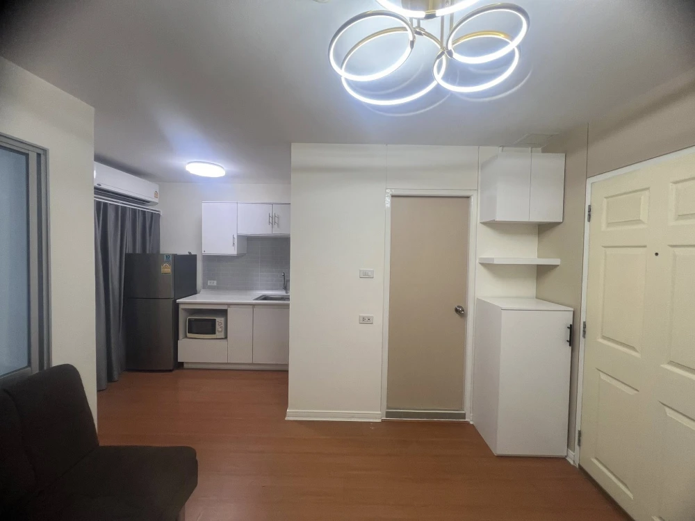 For rent Lumpini Condotown Bodindecha-Ramkhamhaeng 1 bedroom 1 bathroom, good location, fully furnished, book now