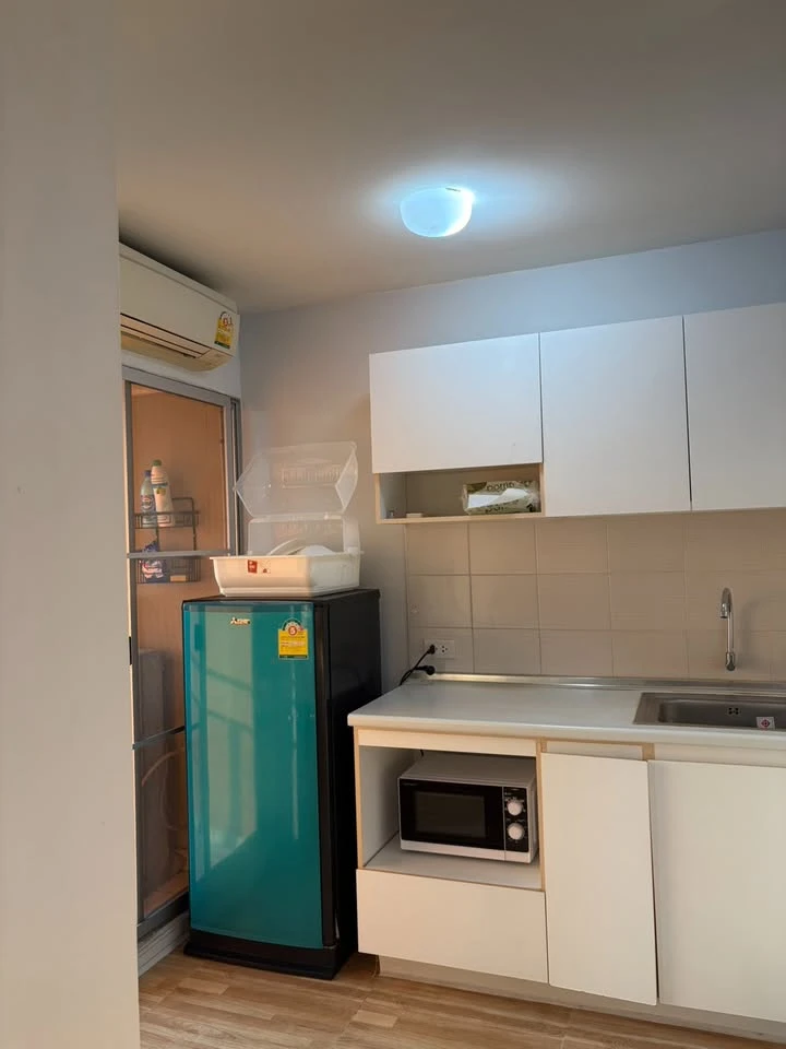 For rent: Lumpini Condotown Bodindecha-Ramkhamhaeng. Nice room, fully furnished, affordable price. Book now!