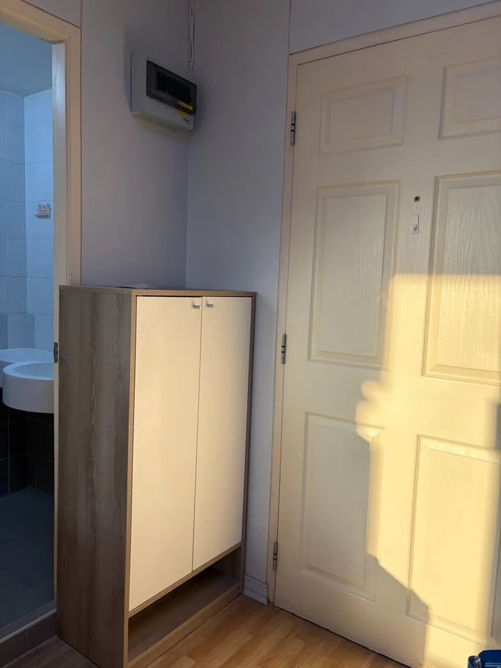 For rent: Lumpini Condotown Bodindecha-Ramkhamhaeng. Nice room, fully furnished, affordable price. Book now!