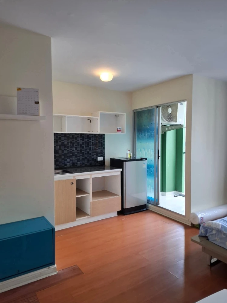 For rent: Lumpini Condotown Bodindecha-Ramkhamhaeng, fully furnished, nice room, reserve now.