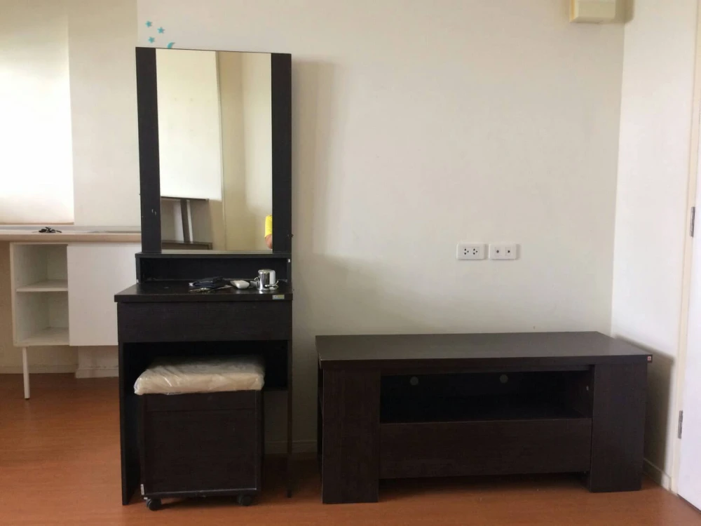 For rent: Lumpini Condotown Chonburi - Sukhumvit, 1st floor unit, fully furnished. Just bring your suitcase and move in!