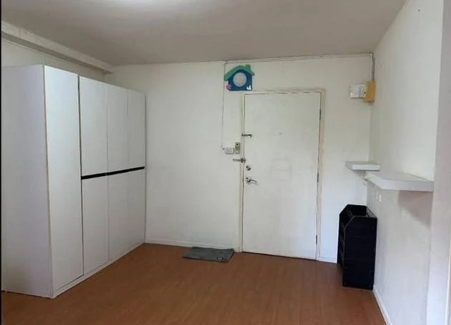 For rent: Lumpini Condotown Chonburi - Sukhumvit, 4th floor unit, fully furnished. Don't miss out!