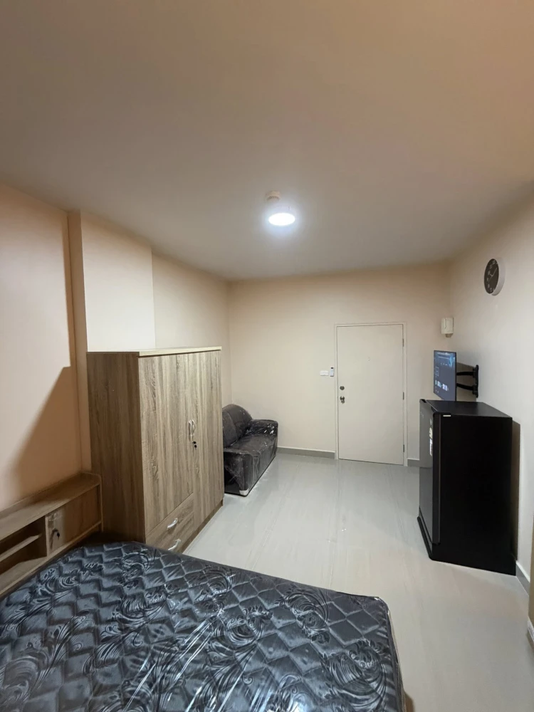 For rent: Lumpini Condotown Chonburi - Sukhumvit. Nice unit on the 1st floor, fully furnished. Book now!