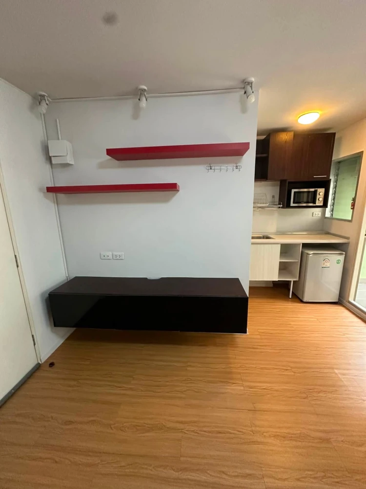 For rent: Lumpini Condotown Chonburi - Sukhumvit. Nice room with high-quality built-in furniture. Book now!