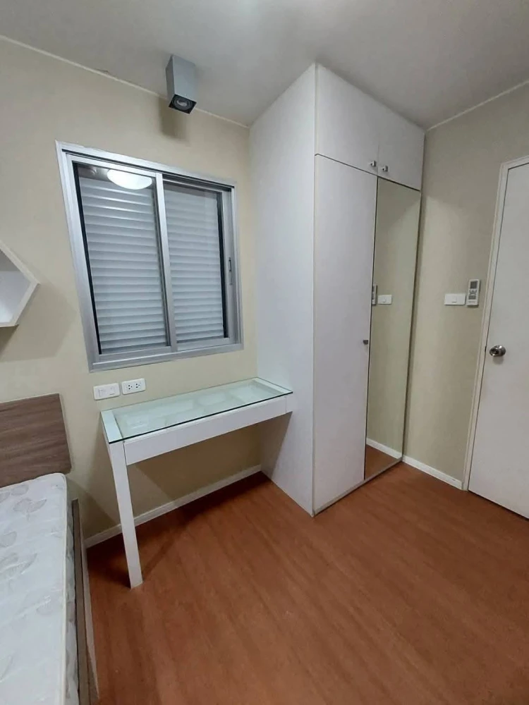For rent: Lumpini Condotown Chonburi-Sukhumvit. Nice room with high-quality built-in furniture and complete amenities. Book now!
