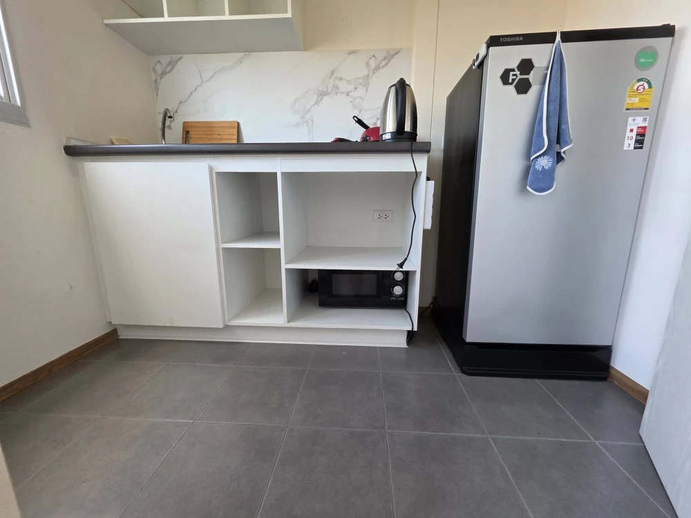 For rent: Lumpini Condotown Ekachai 48, 7th floor unit. Fully furnished with appliances. Book now!