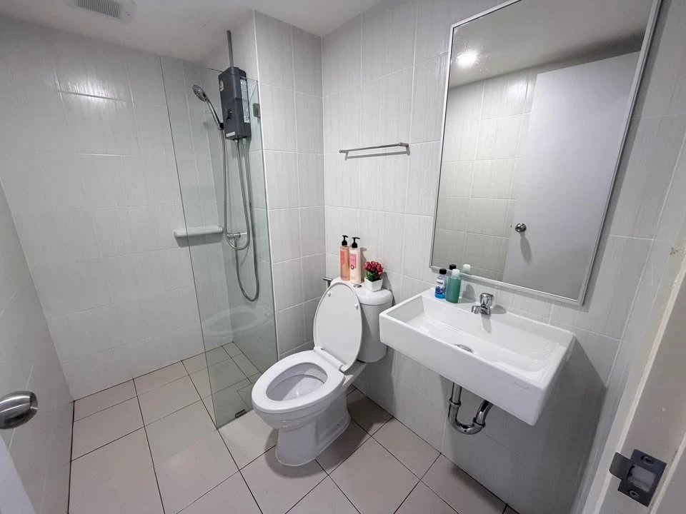 For rent: Lumpini Condotown Ekachai 48, fully furnished and ready to move in. Book now! (Hurry!)