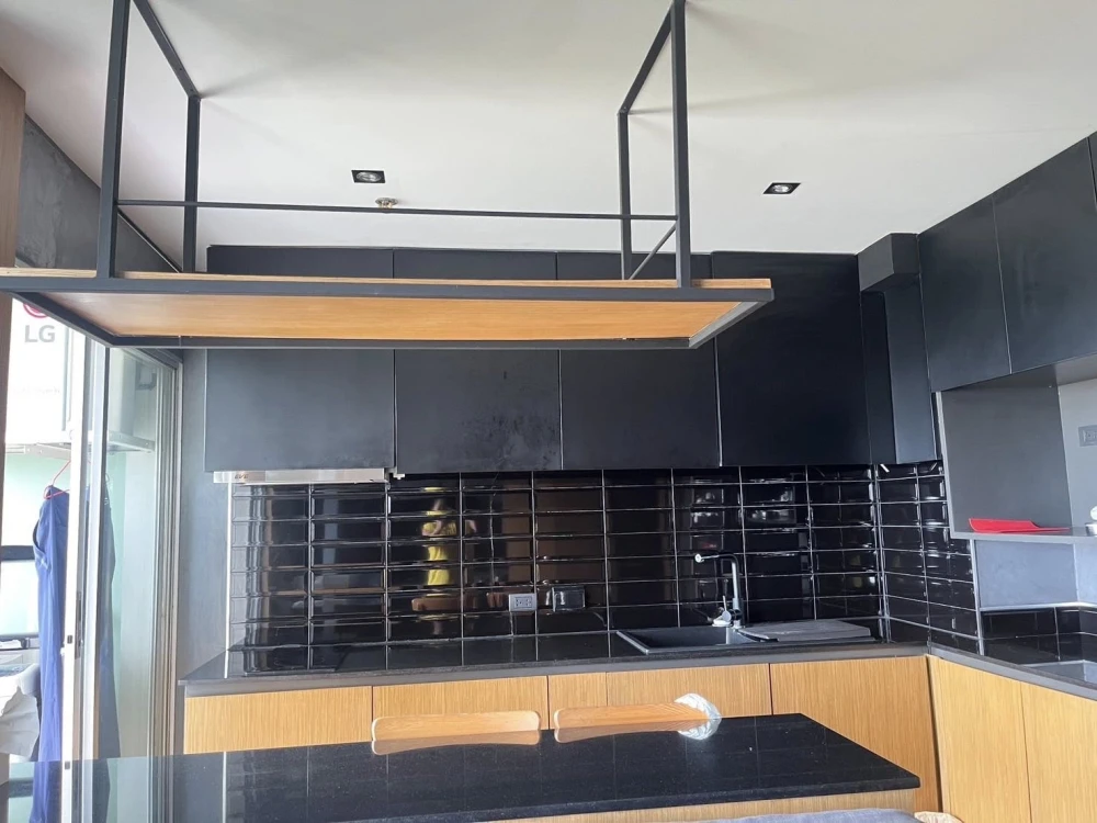 For rent: Lumpini Condotown North Pattaya Sukhumvit, 10th floor, fully furnished, nice to live in, hurry and reserve now.