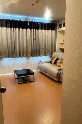 For rent: Lumpini Condotown North Pattaya Sukhumvit, 14th floor. Spacious and comfortable room. Book now!