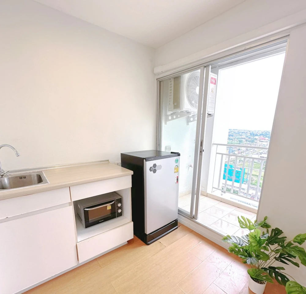 For rent: Lumpini Condotown North Pattaya Sukhumvit, a nice room, affordable price, fully furnished, reserve now+++
