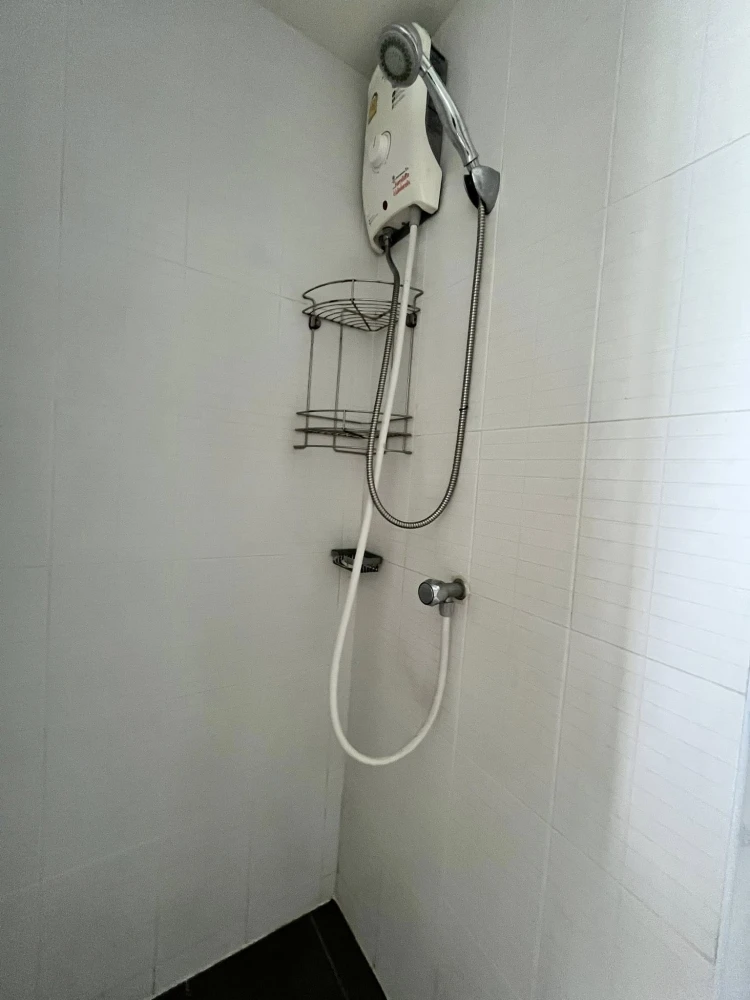 For rent: Lumpini Condotown North Pattaya Sukhumvit, ready to move in, fully furnished, just bring your own luggage and move in.