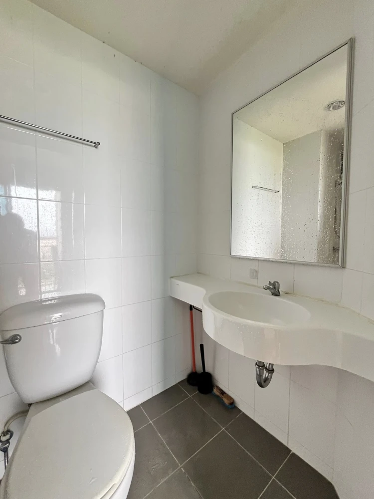 For rent: Lumpini Condotown North Pattaya Sukhumvit, ready to move in, fully furnished, just bring your own luggage and move in.