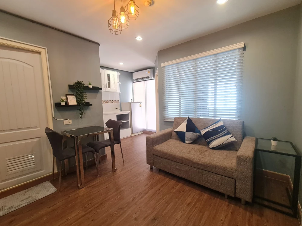 For rent: LUMPINI CONDOTOWN RAMINDRA - LAKSI, 5th floor. Beautiful, fully furnished unit. Book now!