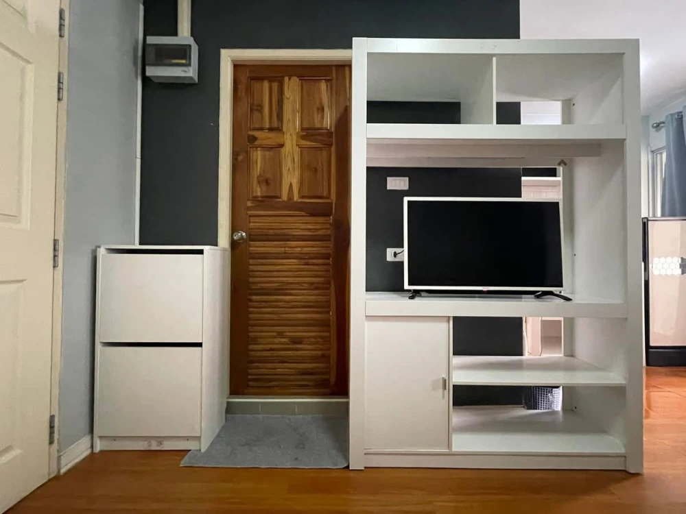 For rent: LUMPINI CONDOTOWN RAMINDRA - LAKSI. Nice room, fully furnished with complete amenities. Don't miss out!