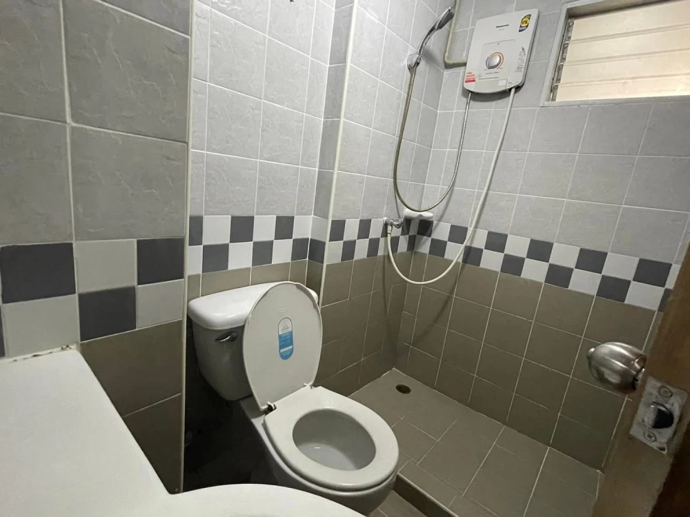 For rent: LUMPINI CONDOTOWN RAMINDRA - LAKSI. Nice room, fully furnished with complete amenities. Don't miss out!