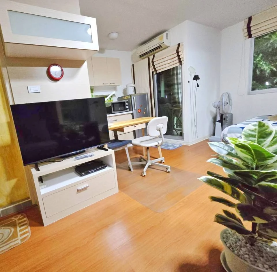 For rent: LUMPINI CONDOTOWN RAMINDRA - LAKSI, a nice room, fully furnished, just bring your bag!!