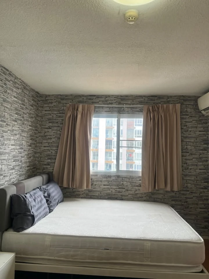 For rent: Lumpini CondoTown Romklao – Suvarnabhumi, 5th floor, fully furnished. Book now!