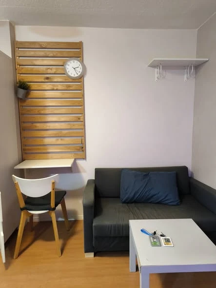 For rent: Lumpini CondoTown Romklao – Suvarnabhumi. A comfortable, fully furnished unit in a great location. Don't miss out!