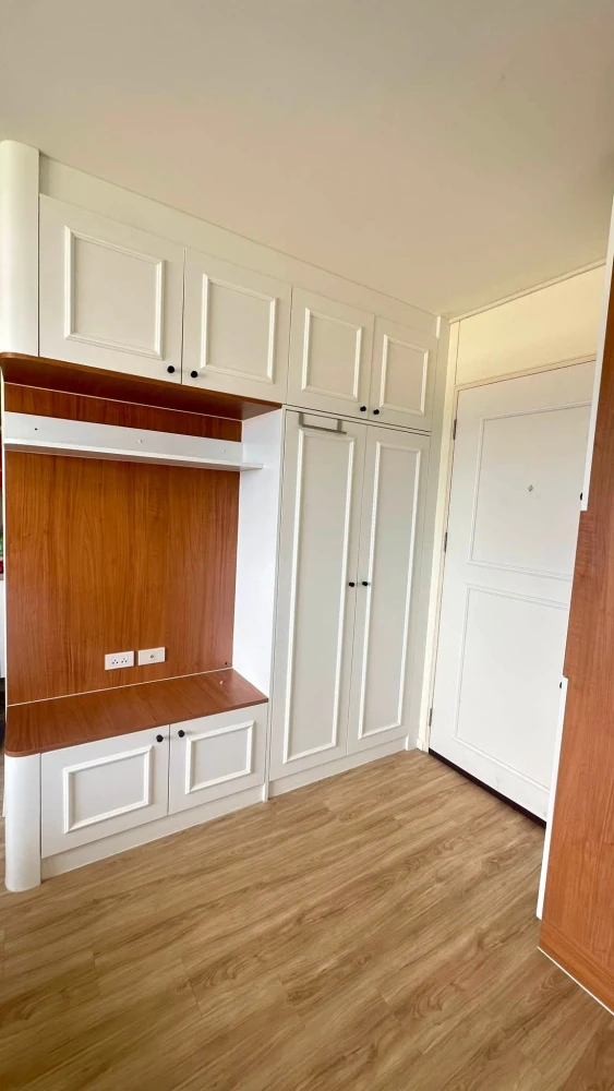 For rent: Lumpini CondoTown Romklao – Suvarnabhumi. Nicely decorated and fully furnished with high-quality built-in furniture. Book now!