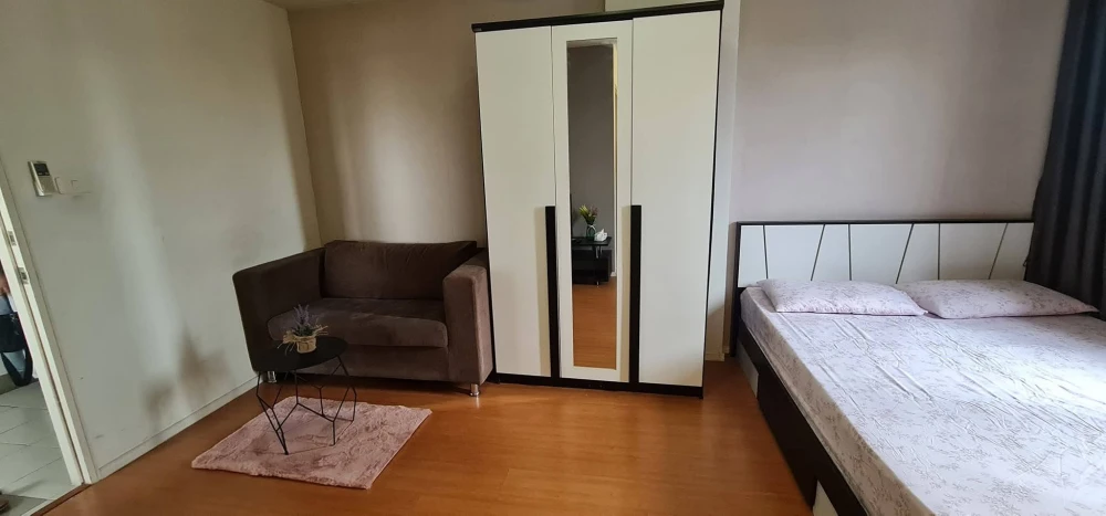 For rent Lumpini CondoTown Romklao – Suvarnabhumi, ready to move in, corner room, open view, no buildings blocking, good price, hurry and book, last r