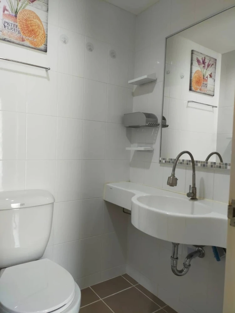For rent Lumpini Mega city Bangna 1 bedroom, 1 bathroom, with beautiful wallpaper, comes with complete furniture, book now.