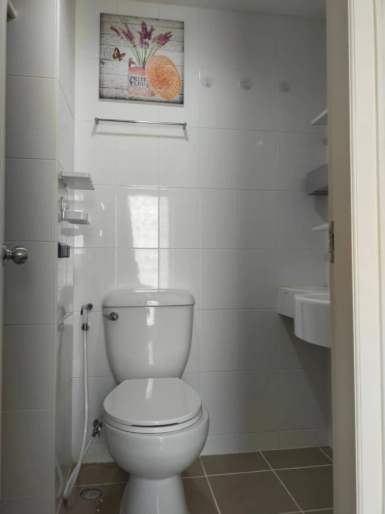 For rent Lumpini Mega city Bangna 1 bedroom, 1 bathroom, with beautiful wallpaper, comes with complete furniture, book now.