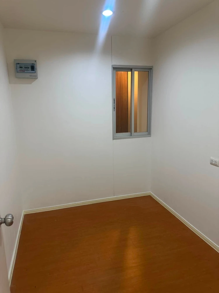 For rent: Lumpini Mega City Bangna, 2 bedrooms, spacious living area, prime location. Don't miss out!