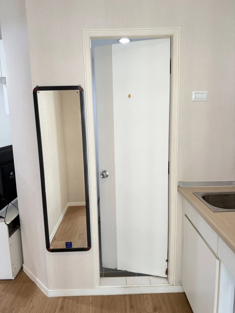 For rent: Lumpini Mega City Bangna, 12th floor, partitioned room, fully furnished. Interested? Reserve now! Hurry!
