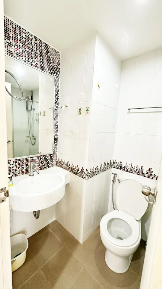 For rent Lumpini Mega City Bangna, 12th floor, fully furnished room, ready to move in. Interested, hurry and reserve now. Urgent!