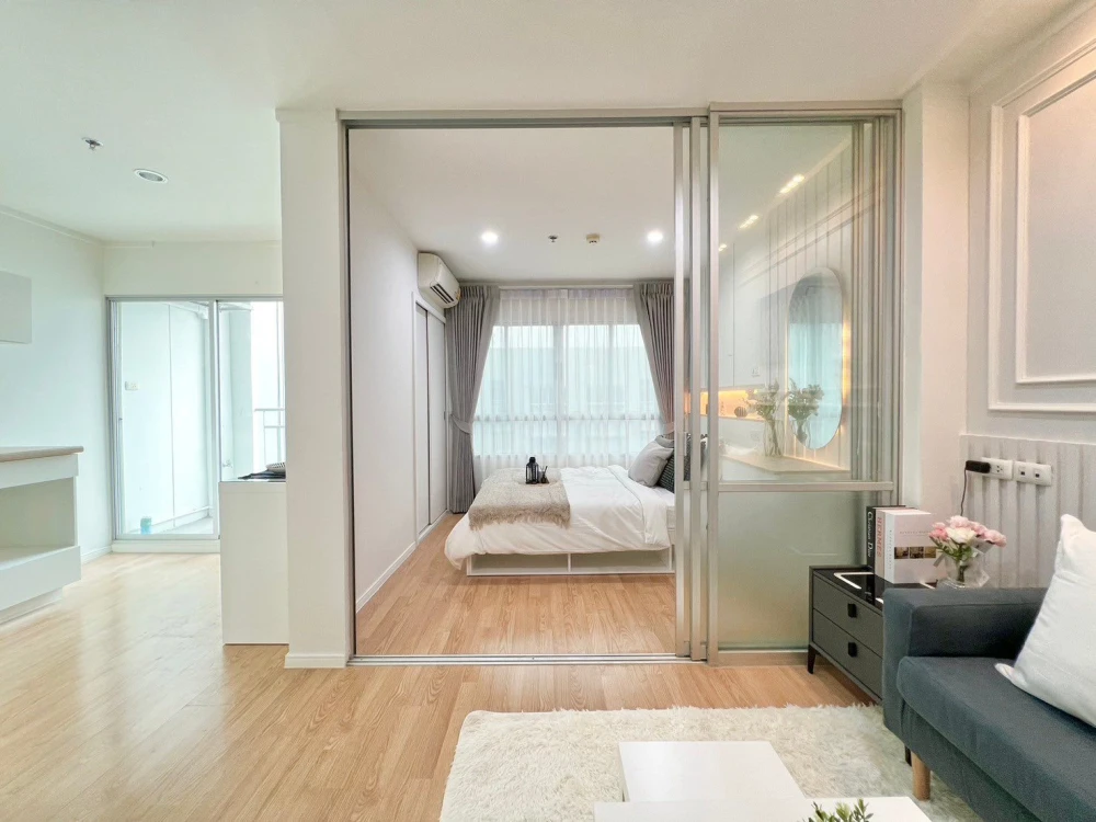 For rent: Lumpini Mega City Bangna, 28th floor, Building C, fully furnished as shown in the picture, ready to move in with bags immediately.