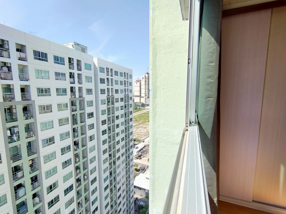 For rent: Lumpini Mega City Bangna, corner room, not crowded, fully furnished and equipped, beautiful view, don't miss it.
