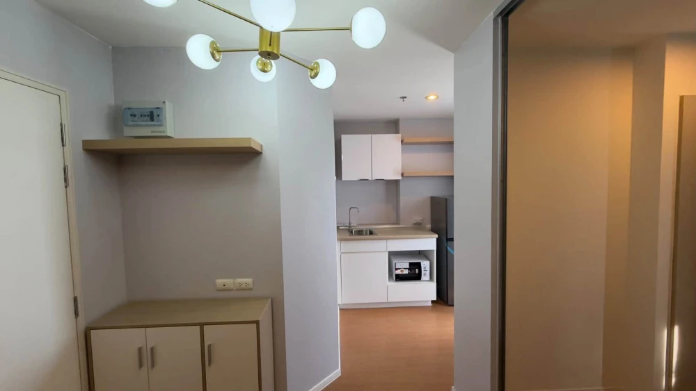 For rent: Lumpini Mega City Bangna, corner unit offering privacy and unobstructed view. Don't just look, book it!