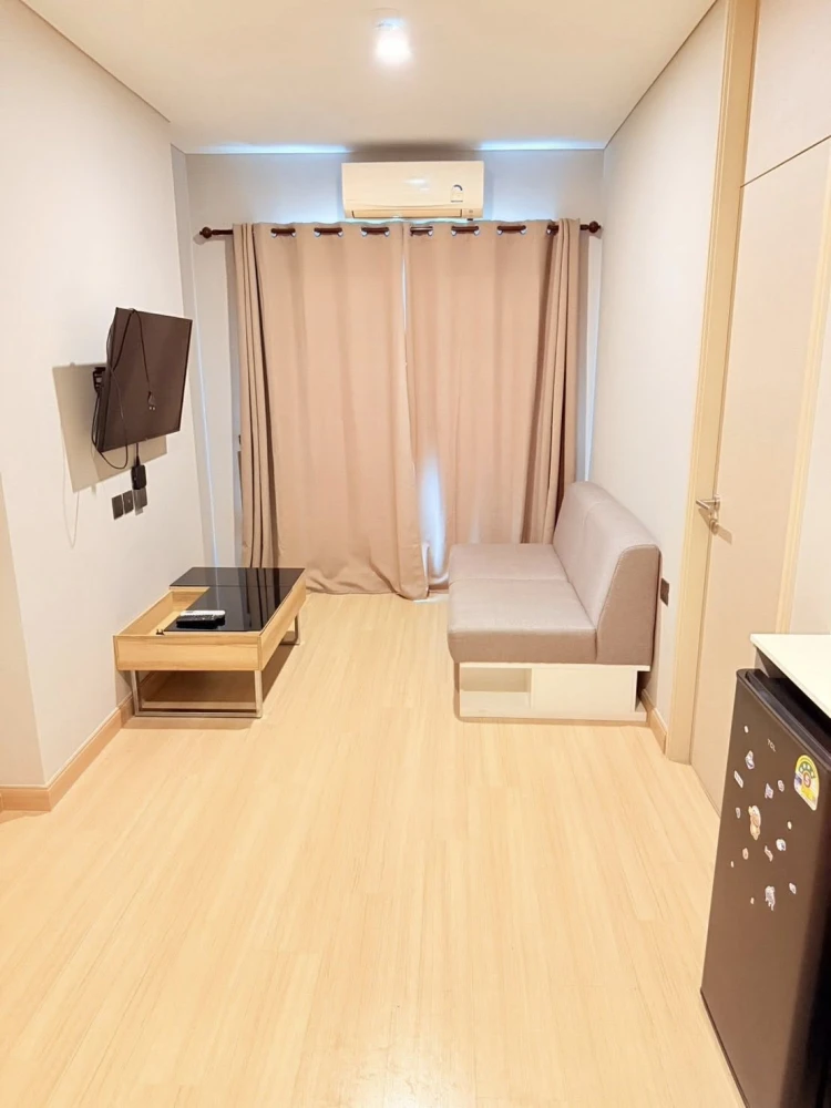 For rent: Lumpini Park Phahol 32, 1 bedroom, 1 bathroom, fully furnished. Book now!