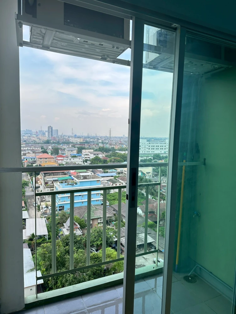 For rent Lumpini Park Phetkasem 98 1 bedroom 1 bathroom, fully furnished, at a great price. With a good price like this, what are you waiting for?