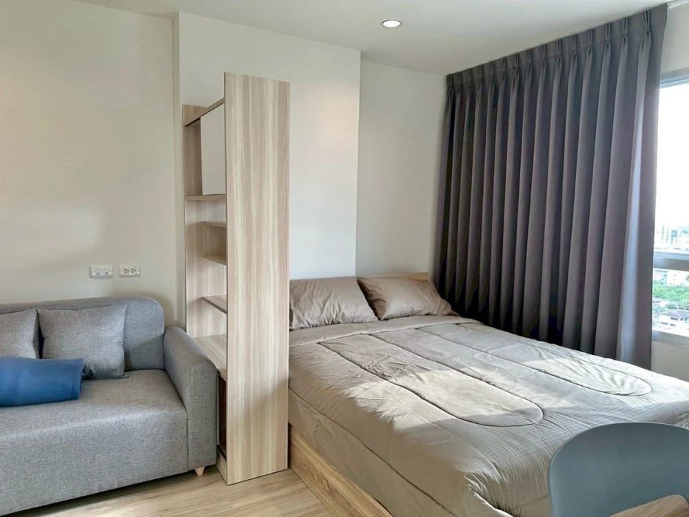 For rent: Lumpini Park Phetkasem 98, 17th floor, fully furnished, very livable. Book now! (Hurry!)