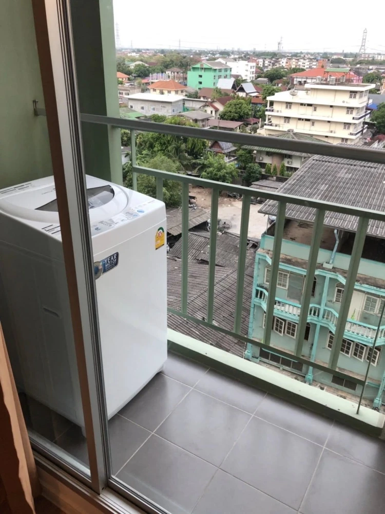 For rent: Lumpini Park Phetkasem 98, 10th floor unit, fully furnished with appliances. Book now!