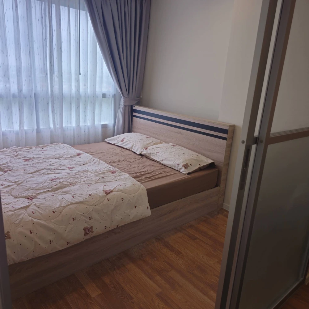 For rent: Lumpini Park Phetkasem 98, 17th floor unit, fully furnished with appliances. Book now! images