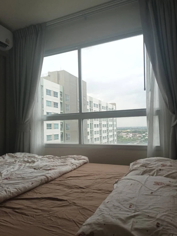 For rent: Lumpini Park Phetkasem 98, 17th floor unit, fully furnished with appliances. Book now!