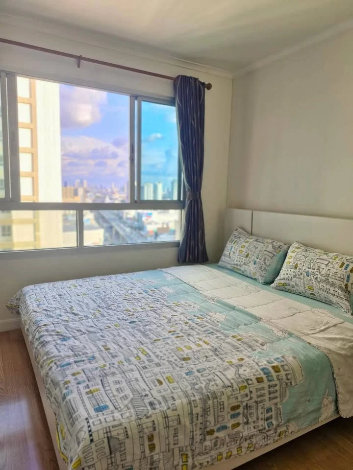 For rent: Lumpini Park Pinklao, 1 bedroom, 1 bathroom, fully furnished. Book now! images