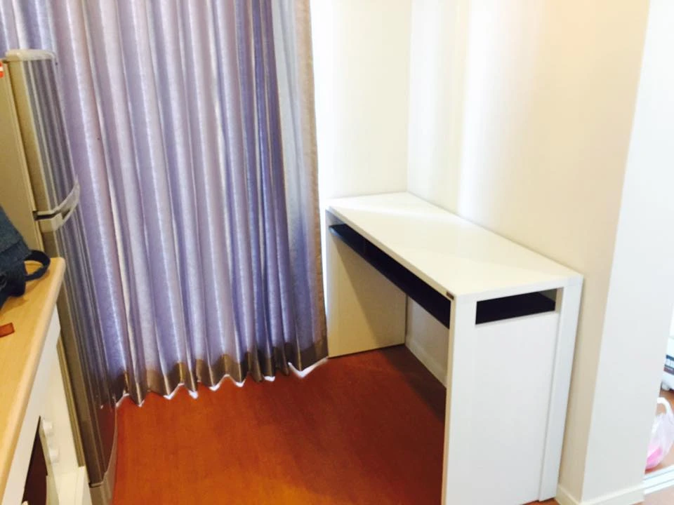 For rent: Lumpini Park Rattanathibet-Ngamwongwan, 9th floor, fully furnished, very livable. Book now!