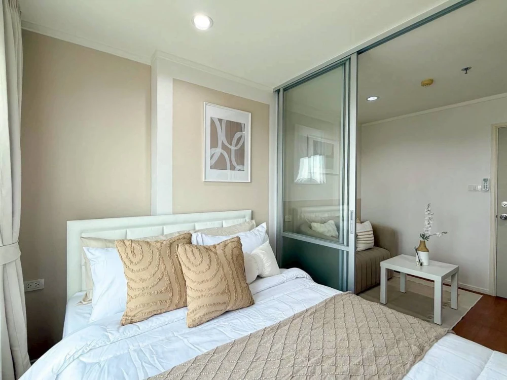 For rent: Lumpini Park Rattanathibet-Ngamwongwan, a comfortable room with a city view, unblocked view, affordable price, book now!
