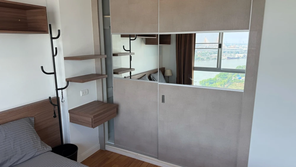 For rent: Lumpini Park Riverside - Rama 3, 1 bedroom, 1 bathroom, fully furnished, beautiful Chao Phraya River view. Book now!