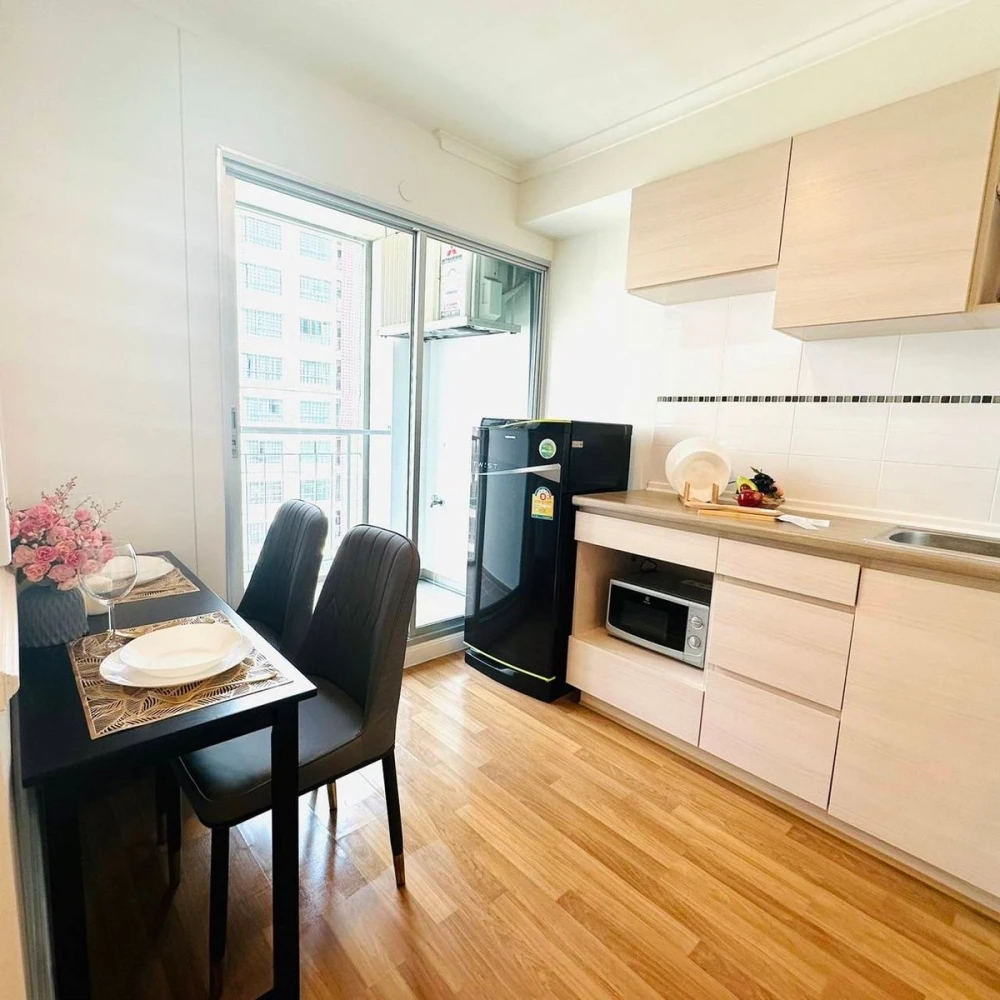 For rent: Lumpini Park Riverside - Rama 3, 32nd floor, beautiful room, fully furnished, ready to move in, reserve now, hurry!