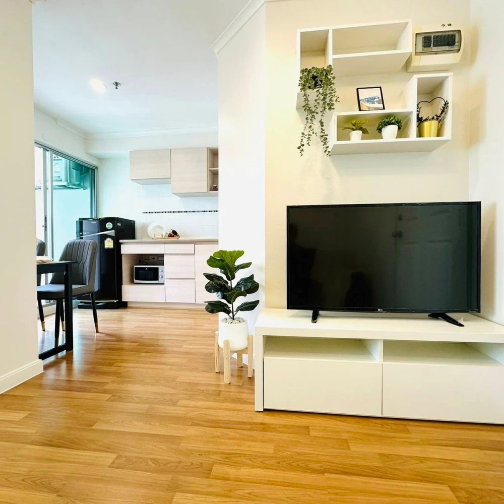 For rent: Lumpini Park Riverside - Rama 3, 32nd floor, beautiful room, fully furnished, ready to move in, reserve now, hurry!