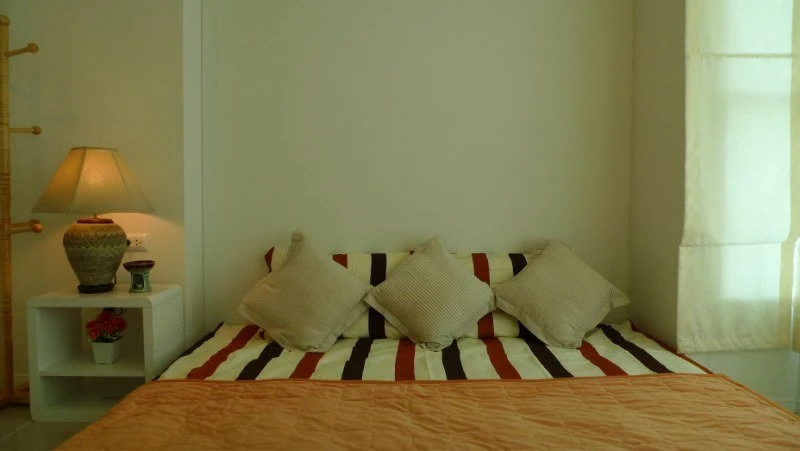 For rent Lumpini Parkbeach Jomtien 1 bedroom 1 bathroom, location with sea view, comes with full furniture. Good like this, what are you waiting for?