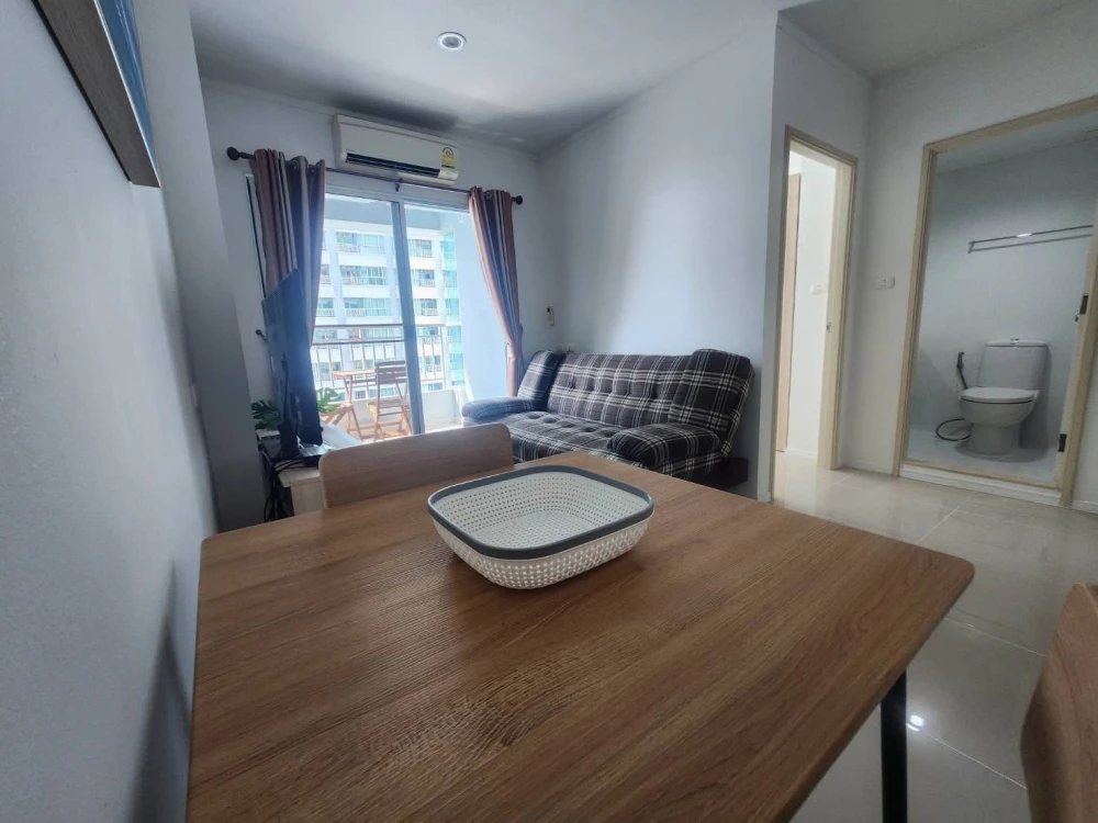 For rent Lumpini Parkbeach Jomtien, 23rd floor, nice room, comes with complete decoration, reserve now.