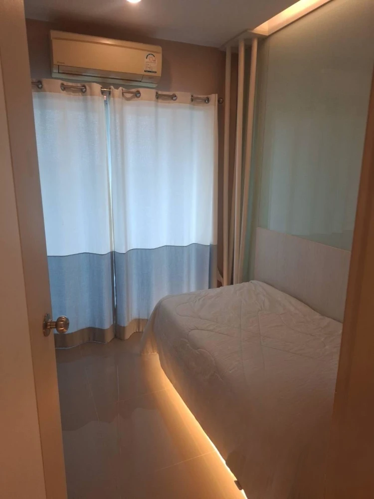 For rent: Lumpini Parkbeach Jomtien, 7th floor, sea view, fully furnished, nice to live in. Reserve now, don't miss out!
